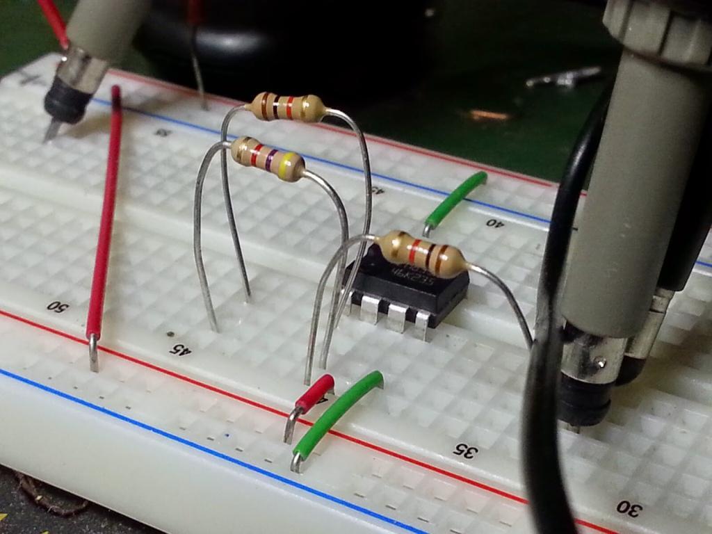 How to control an inverting operational amplifier using Arduino UNO and ...
